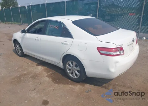 2011 Toyota Camry Le from USA, damaged, VIN 4T1BF3EK3BU685167